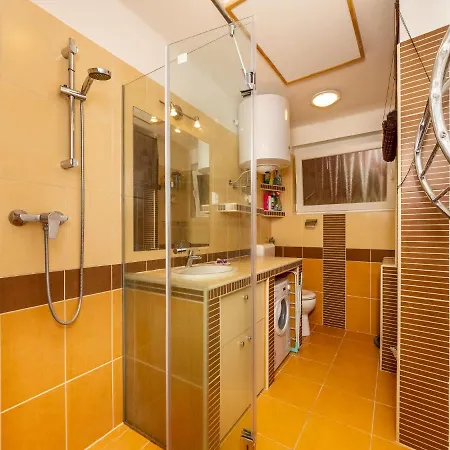 Lampion By Interhome * Balatonmáriafürdő