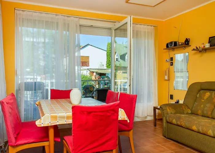 Lampion By Interhome בית נופש